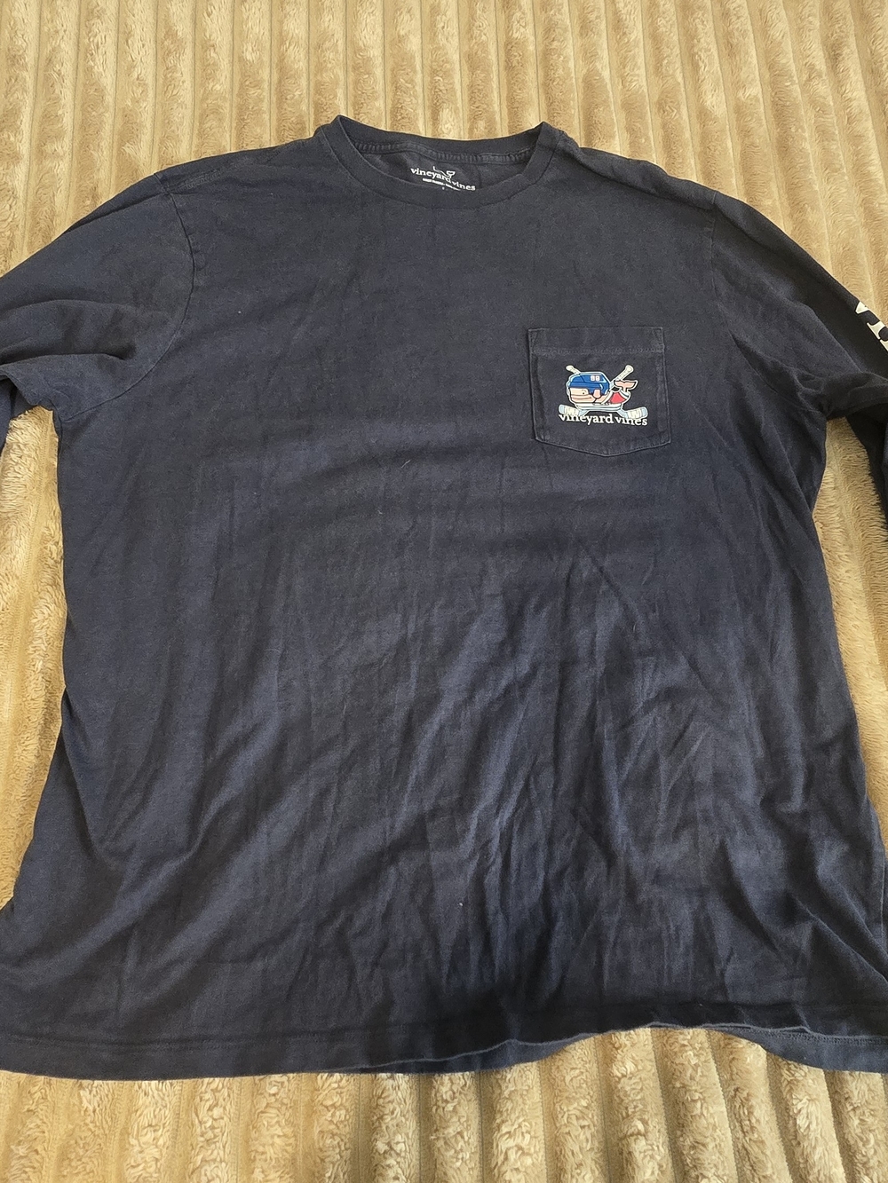 Vineyard Vines Men's Navy Pocket T-Shirt Size L